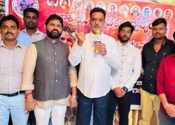 మరో జాతీయ సమరానికి బీసీలు సిద్ధం కావాలి- డాక్టర్ వకుళభరణం