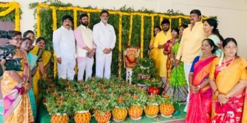 హైదరాబాద్ బోనాలు సకల జనహితాలు…. -డాక్టర్ వకుళాభరణం కృష్ణమోహనరావు .