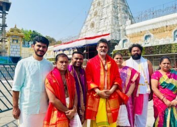 తిరుమల బాలాజీ సన్నిధిలో బీసీ కమిషన్ చైర్మన్