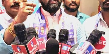 బీసీల రిజర్వేషన్స్ కోసం, న్యాయం కోసం ఎవరితో అయినా యుద్ధమే: దుండ్ర కుమారస్వామి