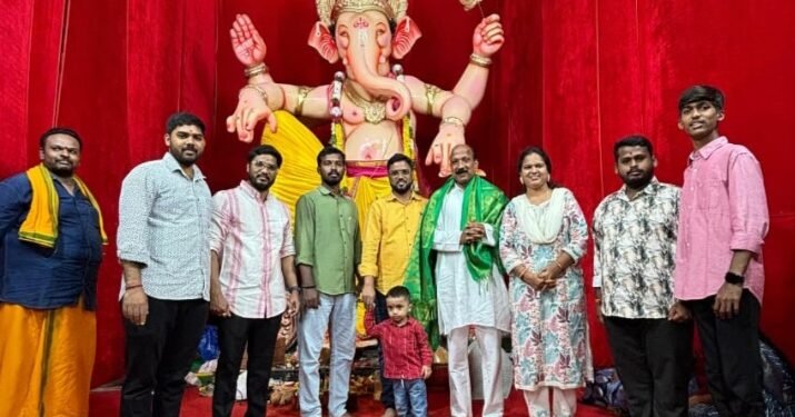గుట్టల బేగంపేట్ వినాయకుడిని దర్శించుకున్న అడిషనల్ డీసీపీ జయరాం