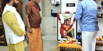 రాజేంద్రప్రసాద్ ను పరామర్శించిన బీసీ నేతలు