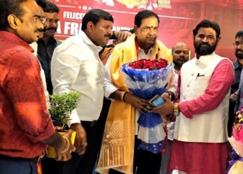టీటీడీ చైర్మన్‌గా బీఆర్ నాయుడు ను కలిసిన దుండ్ర కుమారస్వామి.