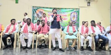 యాదవులు అన్ని రంగాలలో ఎదగాలి