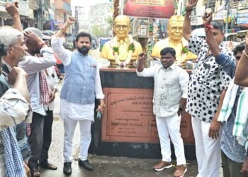 సామాజిక దార్శనికుడు డాక్టర్ బి ఆర్ అంబేద్కర్