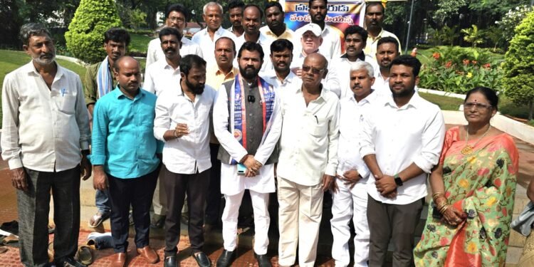 ప్రజా వీరుడు పండుగ సాయన్న చేసిన సాయం చిరకాలం నిలిచిపోతుంది: