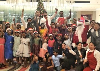 ఆవాస హోటల్లో అనాధ పిల్లలతో సెమీ క్రిస్మస్ వేడుకలు