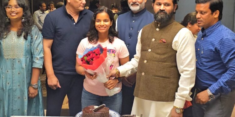 క్రీడాకారుల విజయాలు సమాజానికి స్ఫూర్తినిస్తాయి-ముహమ్మద్ అజహరుద్దీన్