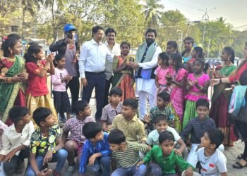 క్రీడల్లో రాణించి దేశానికే పేరు తేవాలి