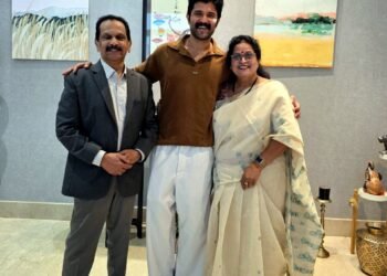 దేవి నవరాత్రి వేడుకలకు విజయ్ దేవరకొండకు ఆహ్వానం