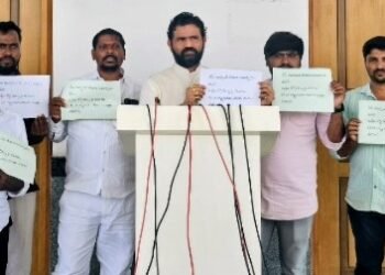 బీసీల బందుకు సహకరించని పార్టీలకు గుణపాఠం తప్పదు — దుండ్ర కుమారస్వామి