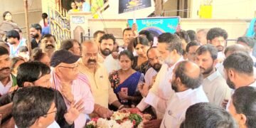 సాయి ఈశ్వరాచారికి నివాళులర్పించిన బీసీ నేతలు