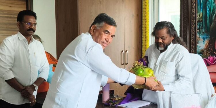 ఆధ్యాత్మికతతో సమాజాభివృద్ధి– ప్రజల శ్రేయస్సుకు ఆశీస్సులు